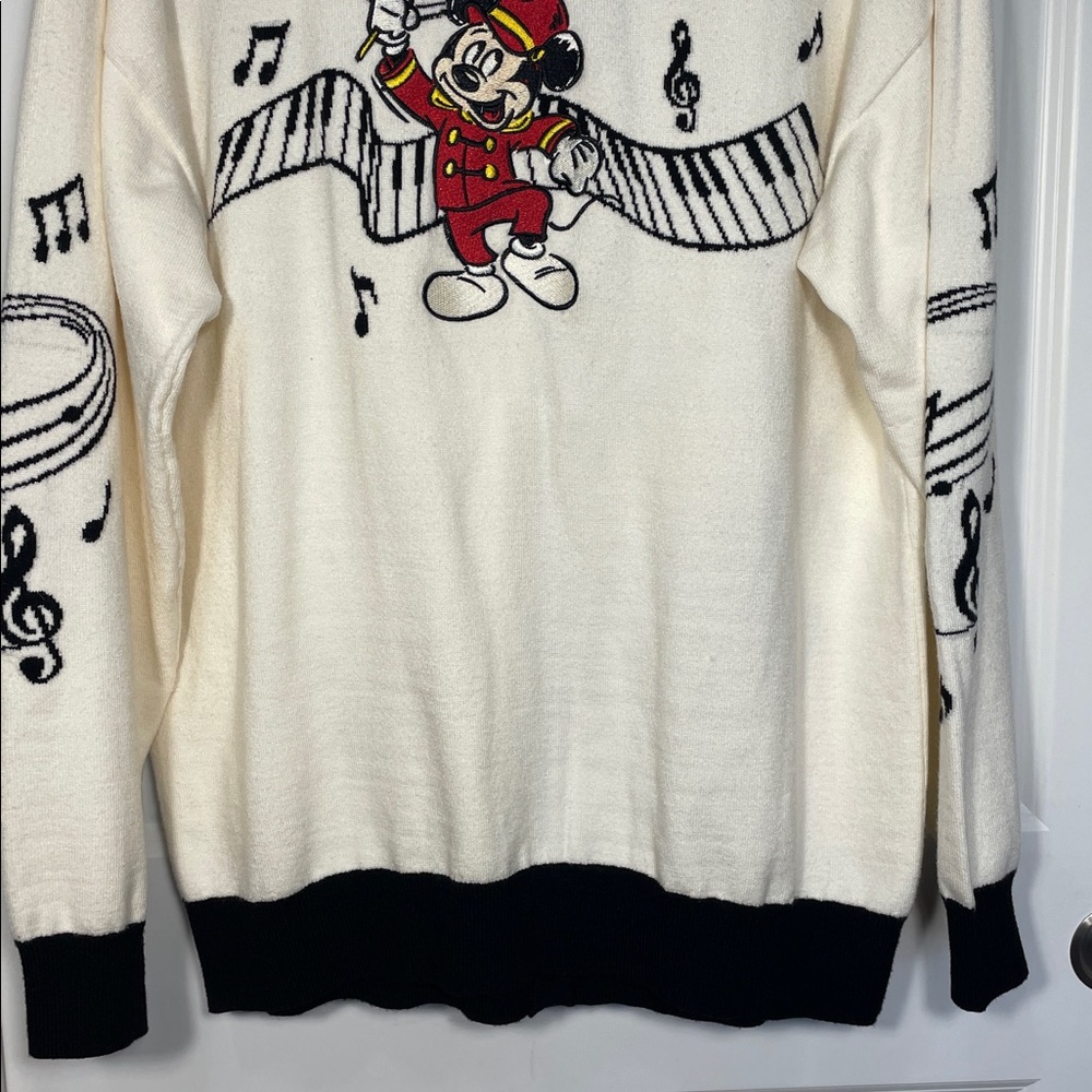 Disney 100 Musical Characters Cardigan Sx XL BoxLunch Exclusive V-neck Button Up - Picture 10 of 17